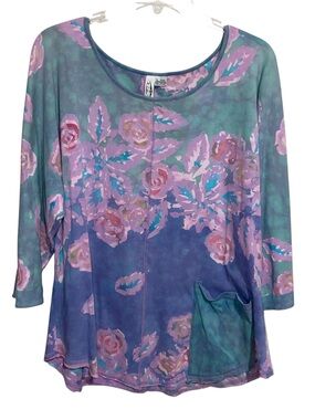 Winter sun Top Womens Large Floral Handpainted Relaxed Artsy Wearable Art Boho